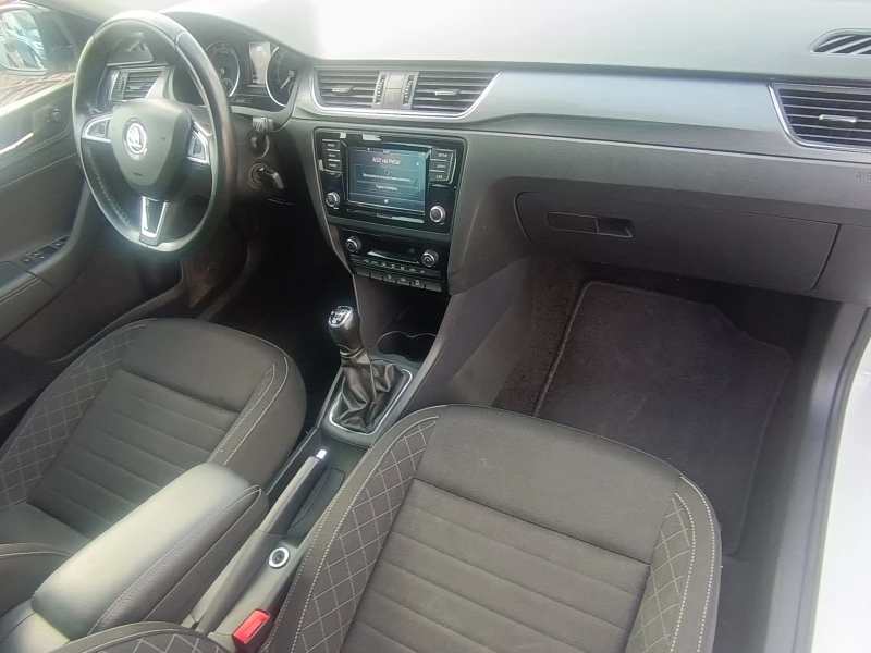 Skoda Rapid 181 ХИЛ.КМ-ИСТИНСКИ !!! , снимка 15 - Автомобили и джипове - 51595694