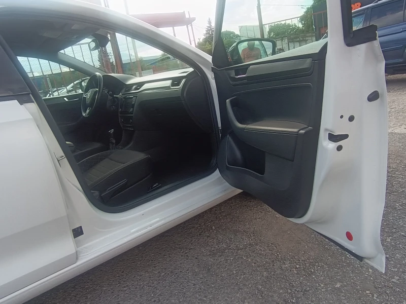 Skoda Rapid 181 ХИЛ.КМ-ИСТИНСКИ !!! , снимка 14 - Автомобили и джипове - 51595694