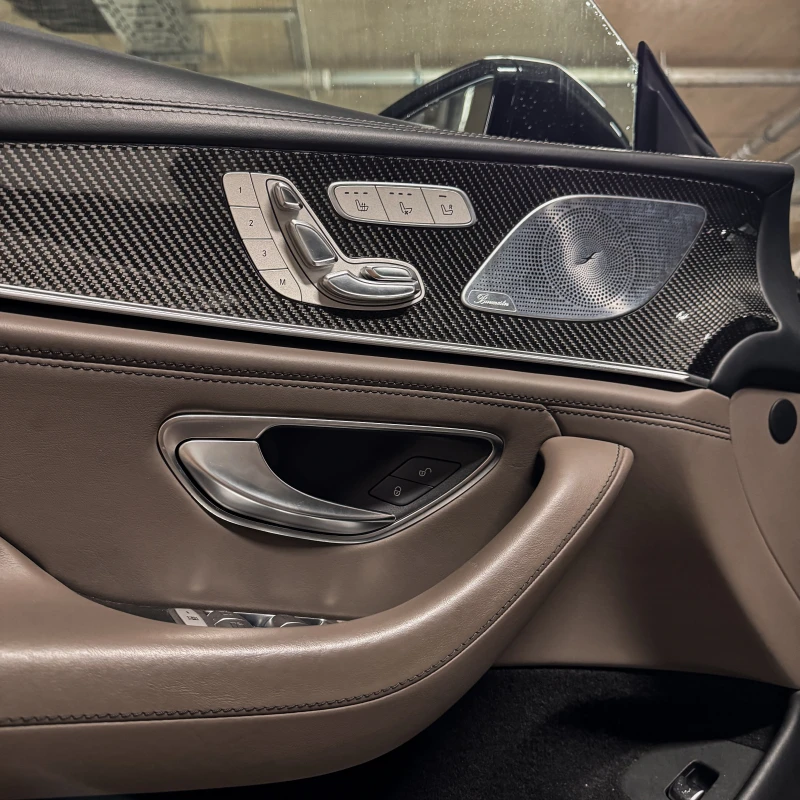 Mercedes-Benz AMG GT 63/CARBON/DISTR/360/BURM/4MATIC+ , снимка 6 - Автомобили и джипове - 52673585