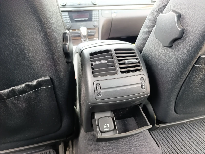 Mercedes-Benz E 270 E 270, снимка 10 - Автомобили и джипове - 52705846