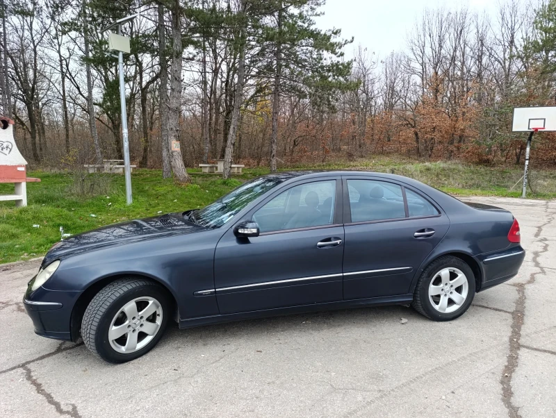 Mercedes-Benz E 270 E 270, снимка 2 - Автомобили и джипове - 52705846