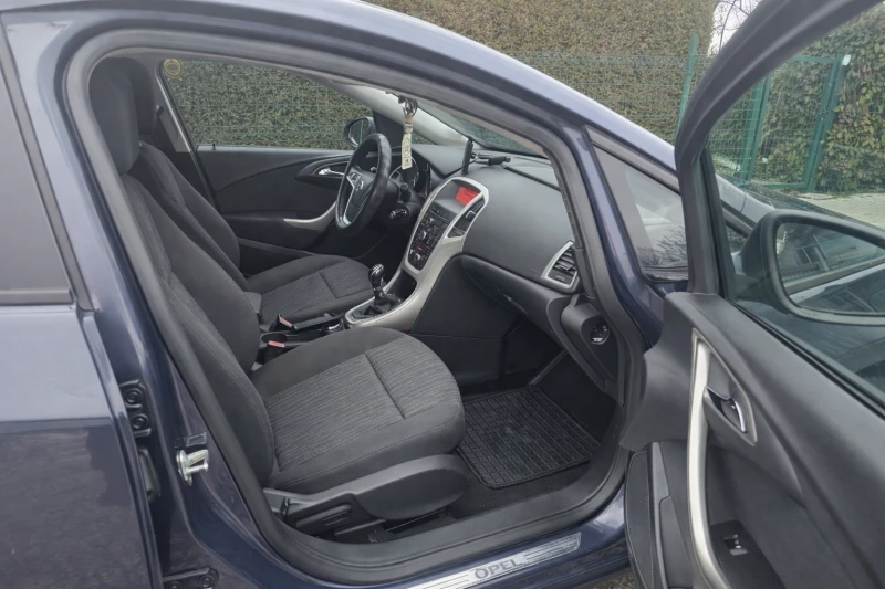 Opel Astra Гаражна-климатр, снимка 12 - Автомобили и джипове - 53161714