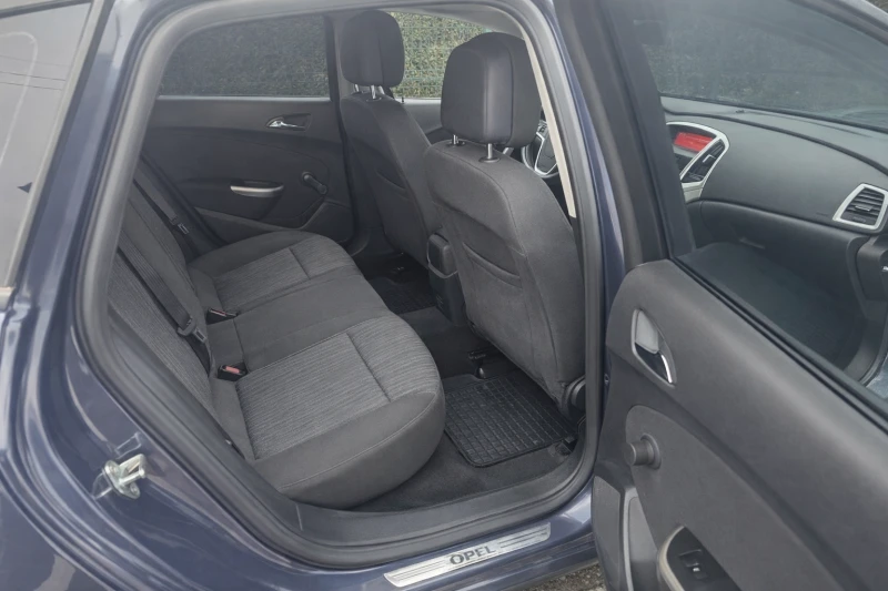 Opel Astra Гаражна-климатр, снимка 13 - Автомобили и джипове - 53161714