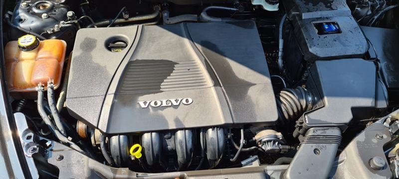 Volvo S40 1.8i, снимка 14 - Автомобили и джипове - 33886182