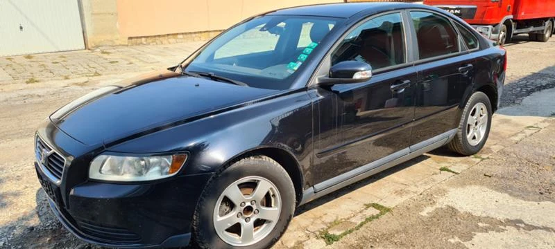 Volvo S40 1.8i, снимка 12 - Автомобили и джипове - 33886182