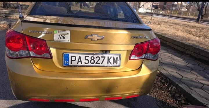 Chevrolet Cruze, снимка 5 - Автомобили и джипове - 48464506