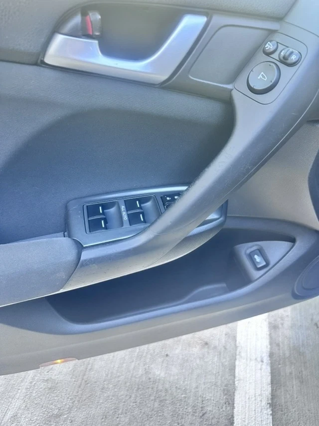 Honda Accord 2.0 , снимка 8 - Автомобили и джипове - 54088598