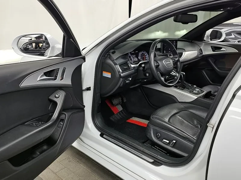 Audi A6 2.0 TDI Quattro, снимка 10 - Автомобили и джипове - 54561235