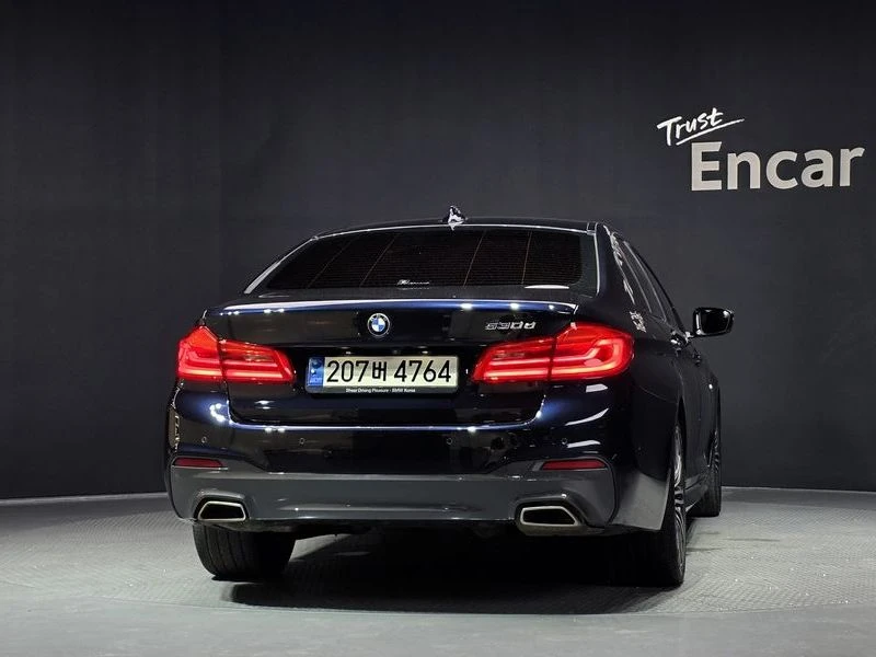 BMW 530 530d M Sport Package| 265к.с.| ВКЛ.ТЕХНОТЕСТ, снимка 4 - Автомобили и джипове - 55441235