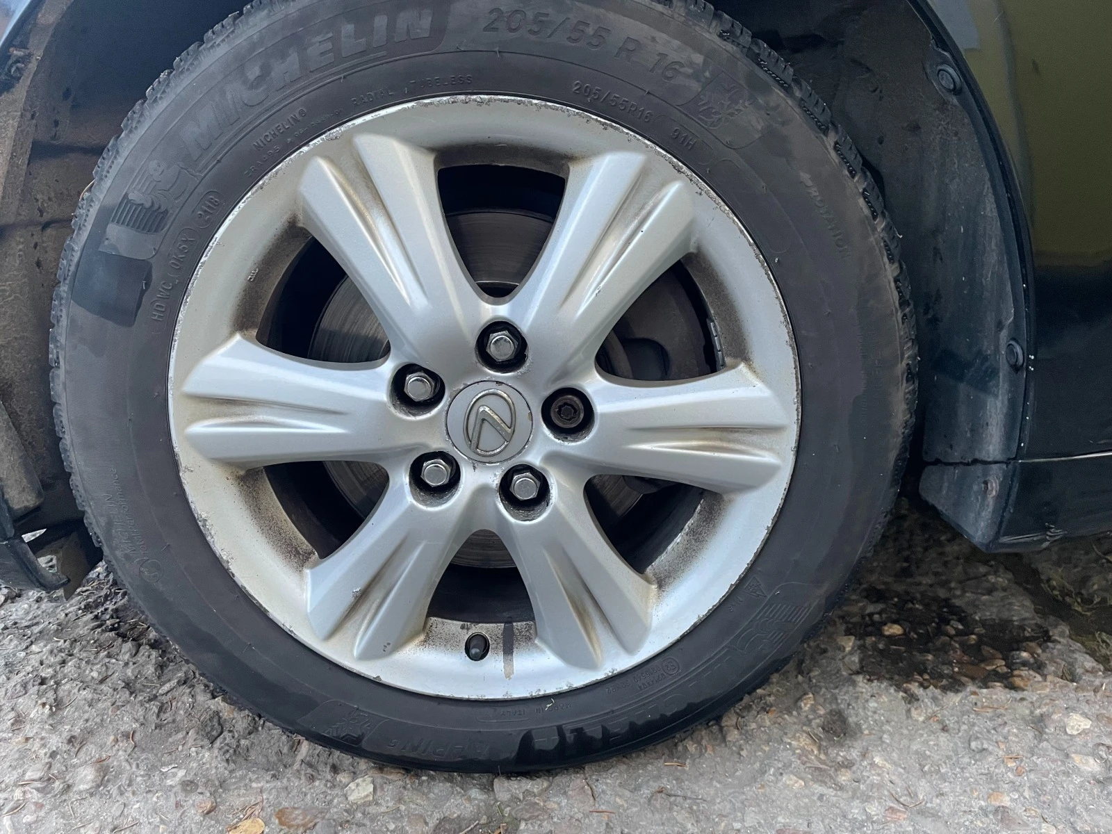 Lexus IS 220d 220d | Mobile.bg — изображение 16