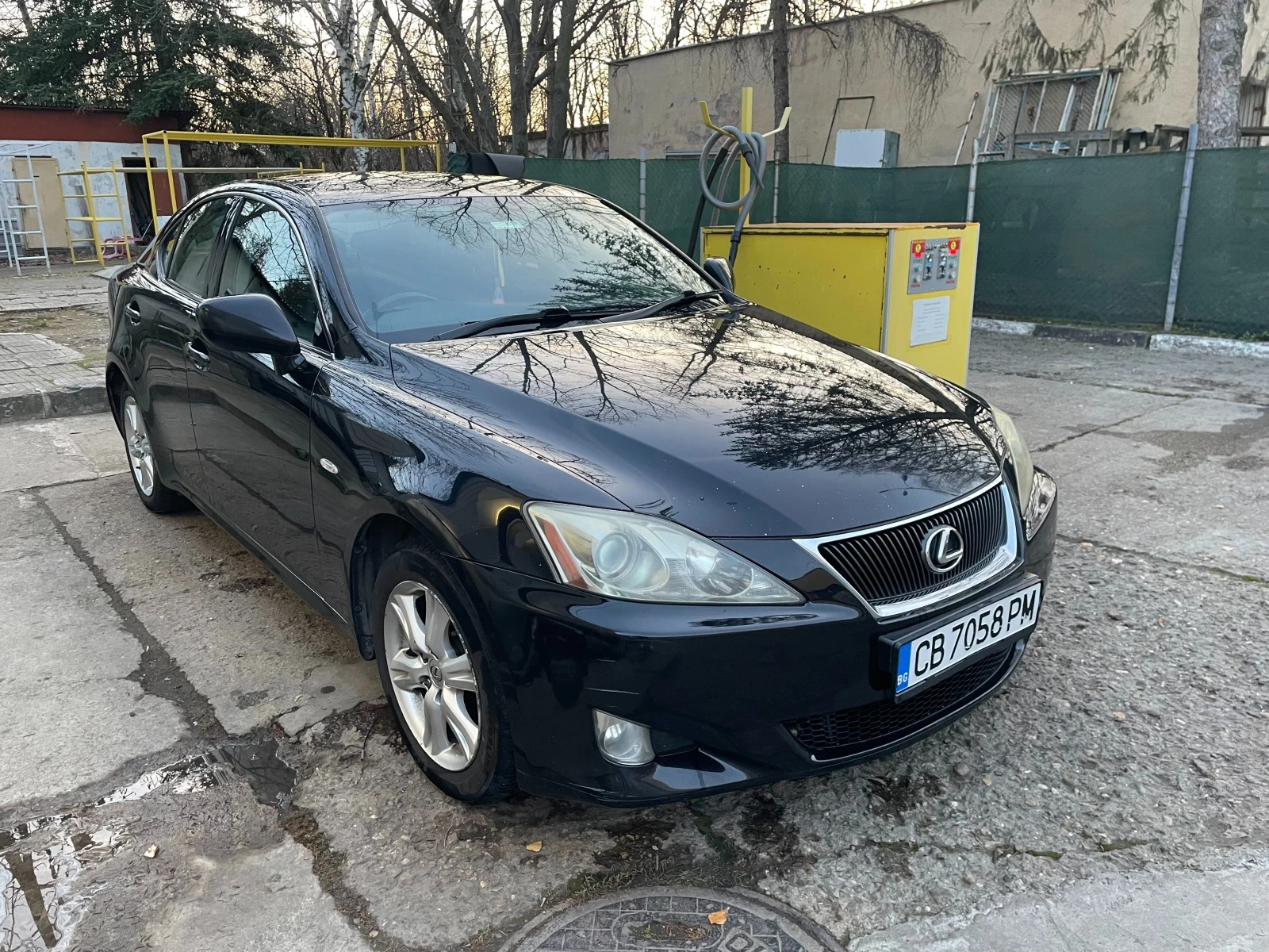 Lexus IS 220d 220d - изображение 3