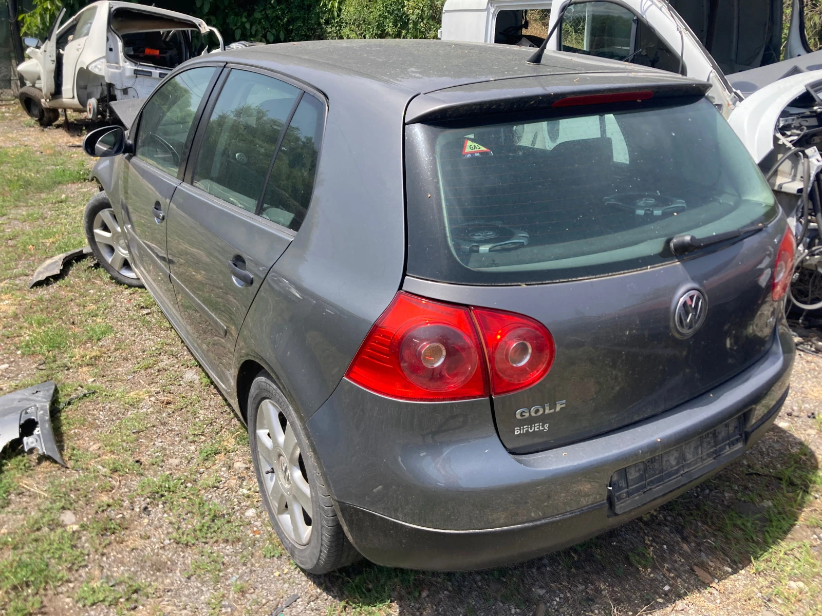 VW Golf 1, 6i на части - изображение 2