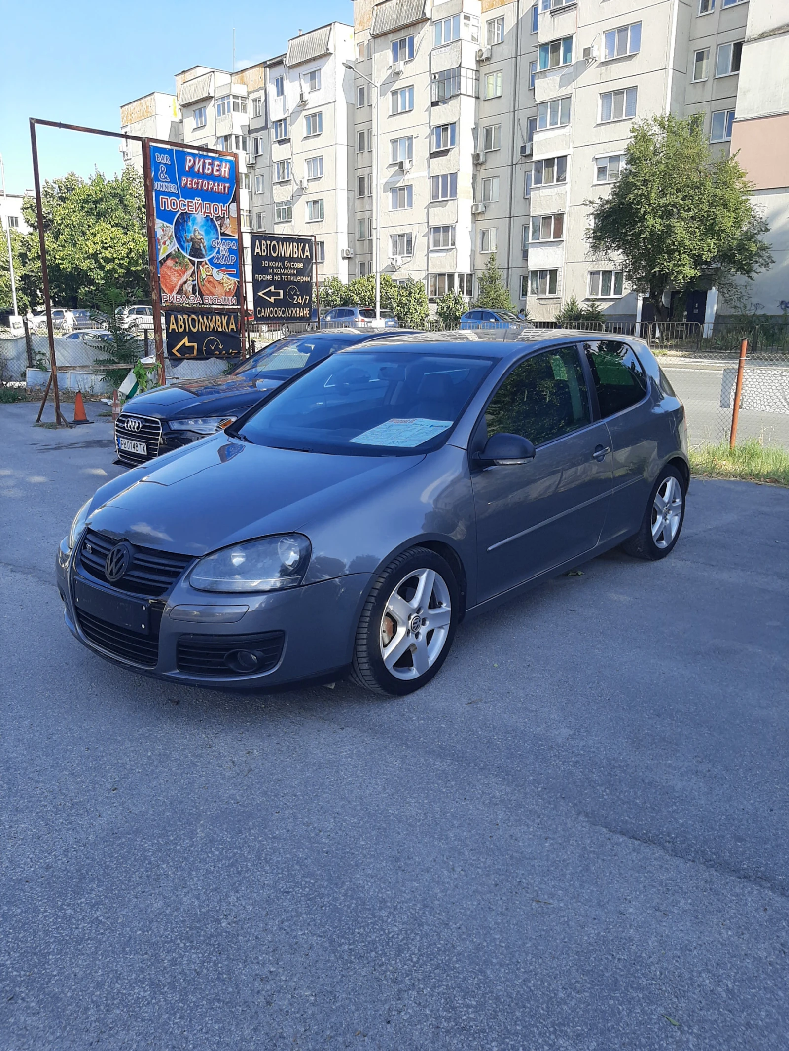 VW Golf 1.4 GTI Автомат - изображение 9