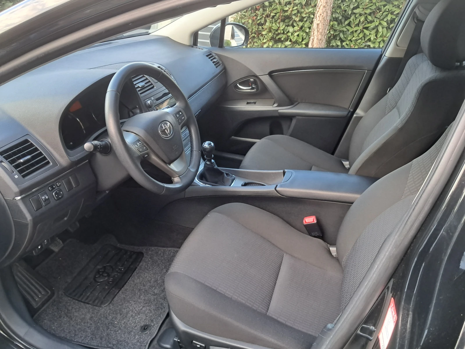 Toyota Avensis 1.8i-112000км.СЕРВИЗНА ИСТОРИЯ В ТОЙОТА - изображение 5
