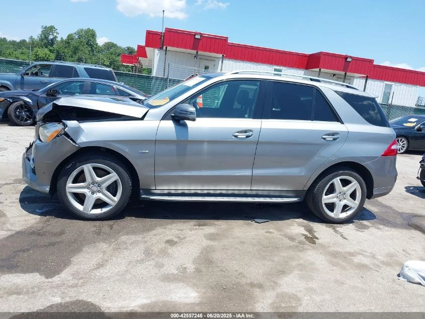 Mercedes-Benz ML 550 4.6L V-8 DI, DOHC, VVT, TURBO, 402HP All Wheel - изображение 7
