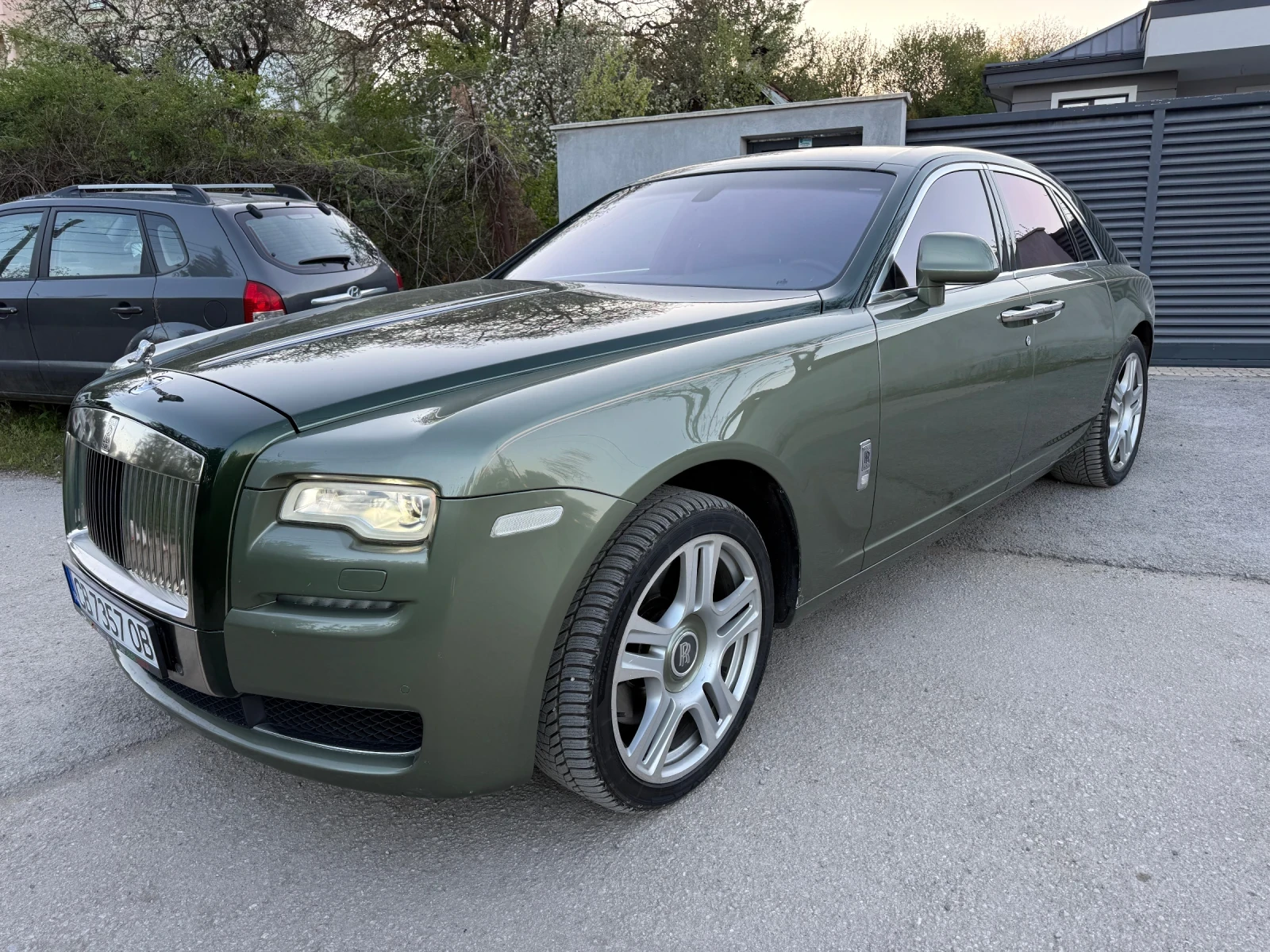 Rolls-Royce Ghost ФЕЙС* GREEN EDITION* , снимка 3 - Автомобили и джипове - 51596515