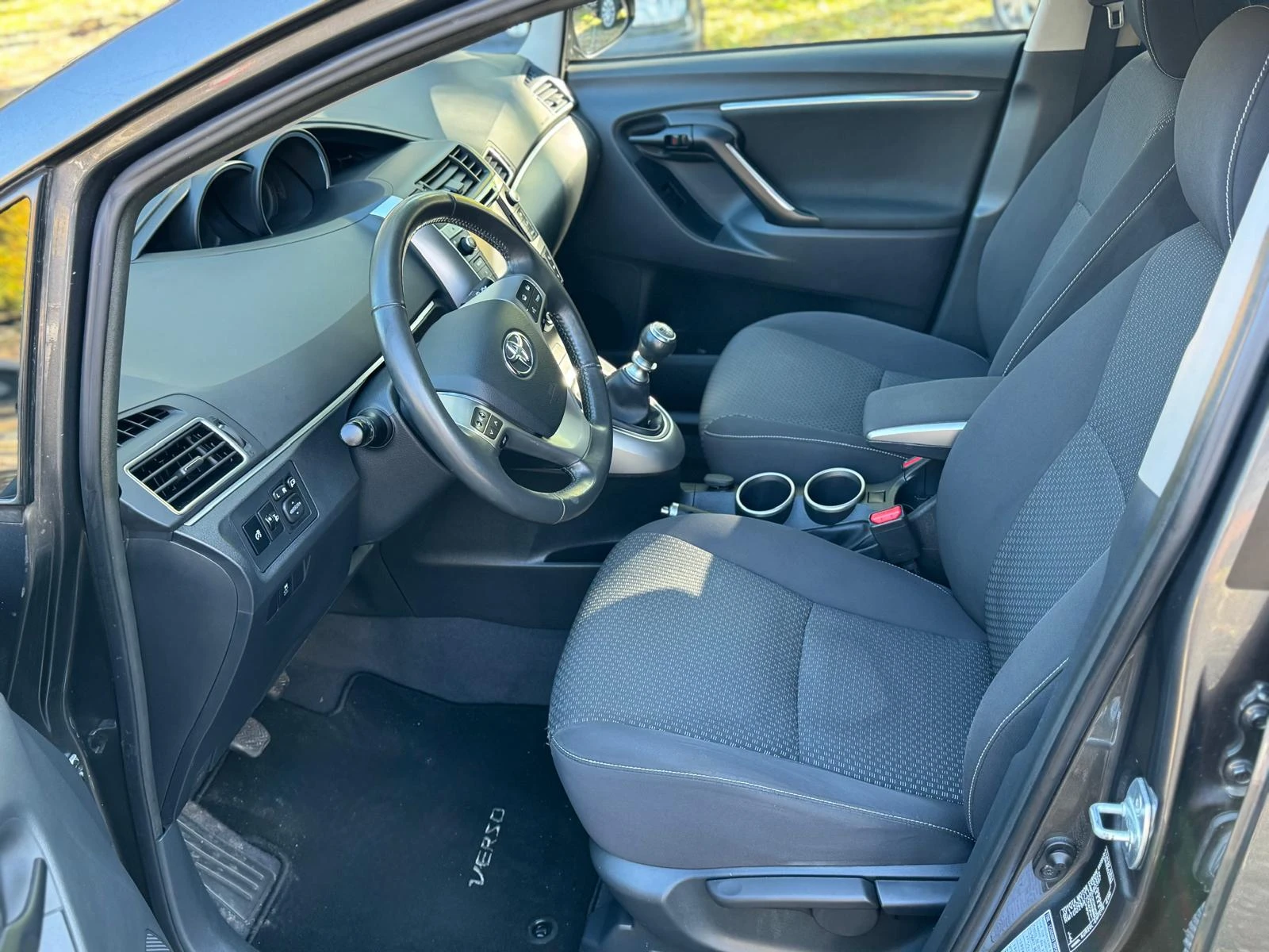 Toyota Verso Италия | Mobile.bg — изображение 11