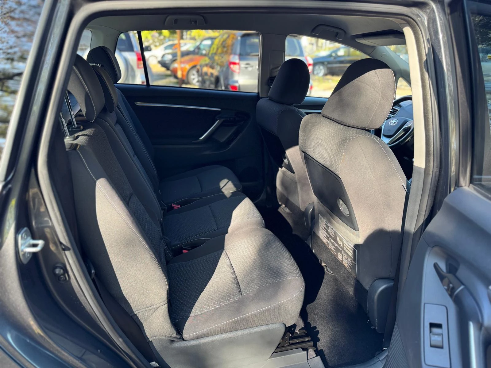 Toyota Verso Италия | Mobile.bg — изображение 14