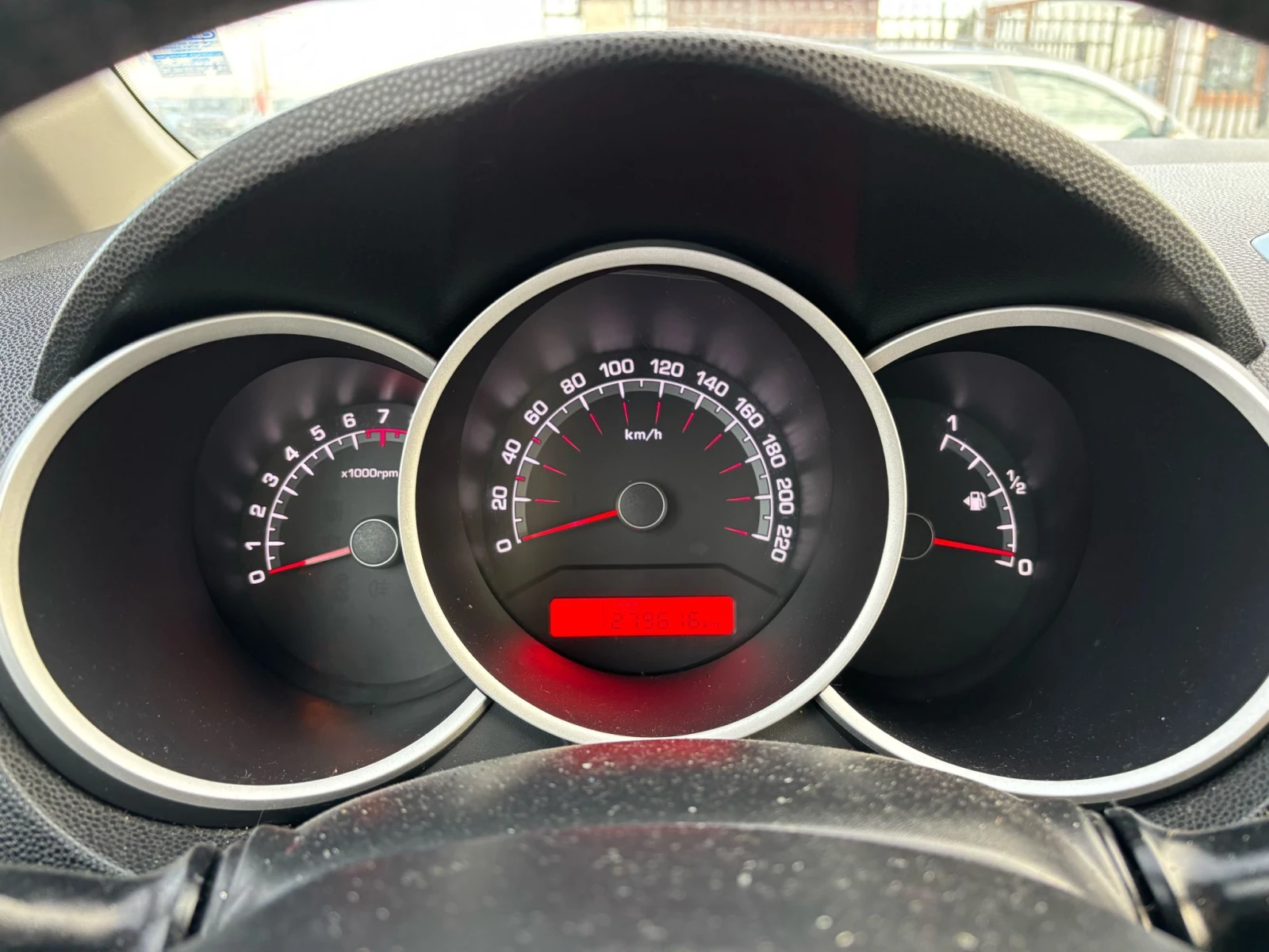 Kia Venga / 1.4I / GAS / 90HP / EURO 5 /  | Mobile.bg � ����������� 13