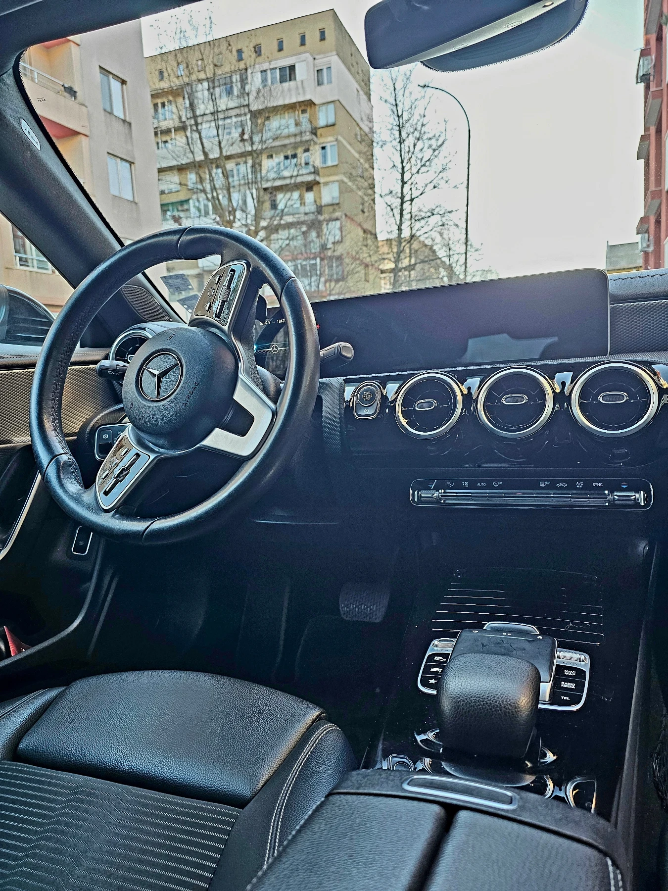 Mercedes-Benz CLA Cla180 - изображение 8