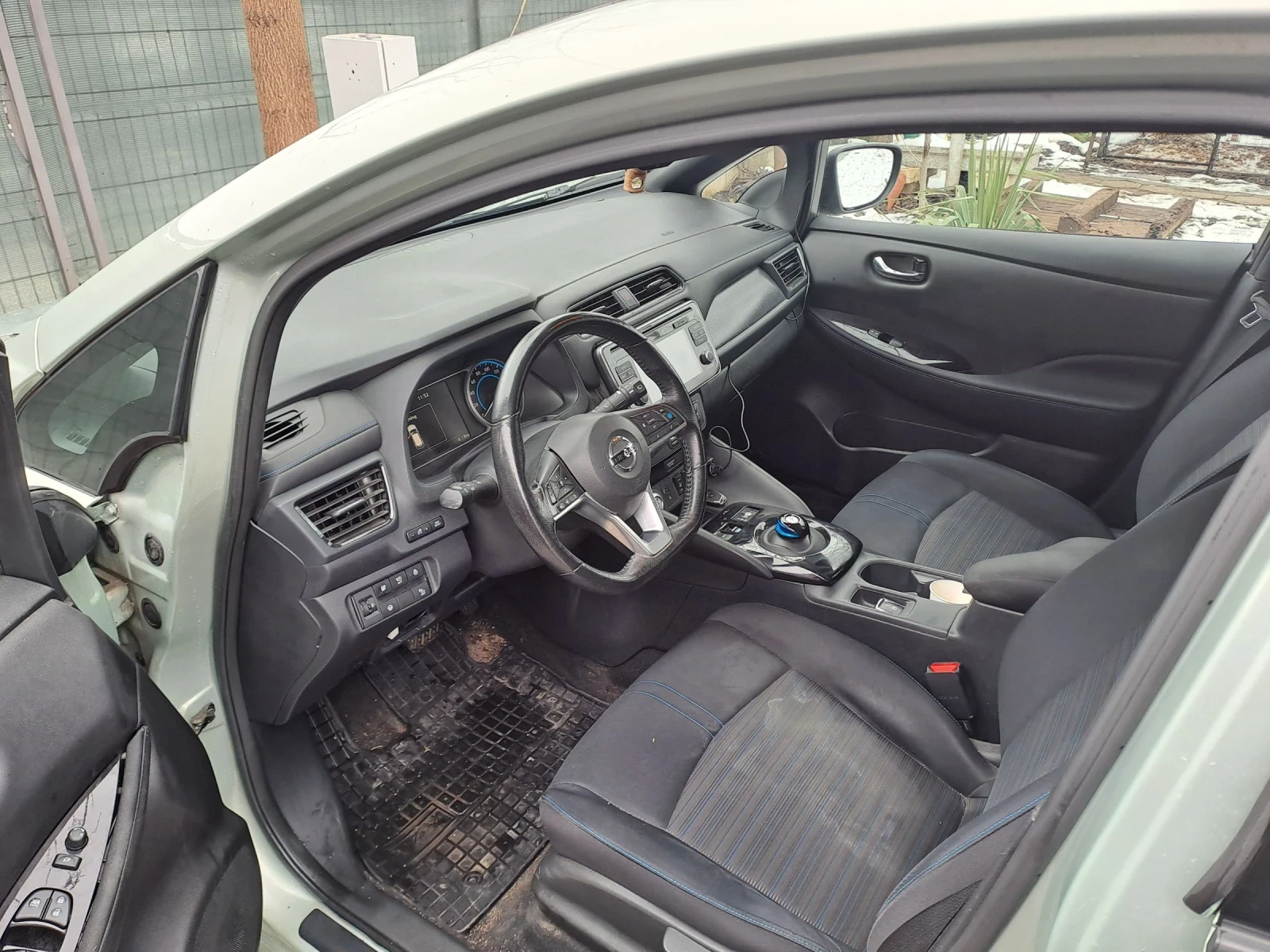 Nissan Leaf  N-Connecta � ������� | Mobile.bg � ����������� 11