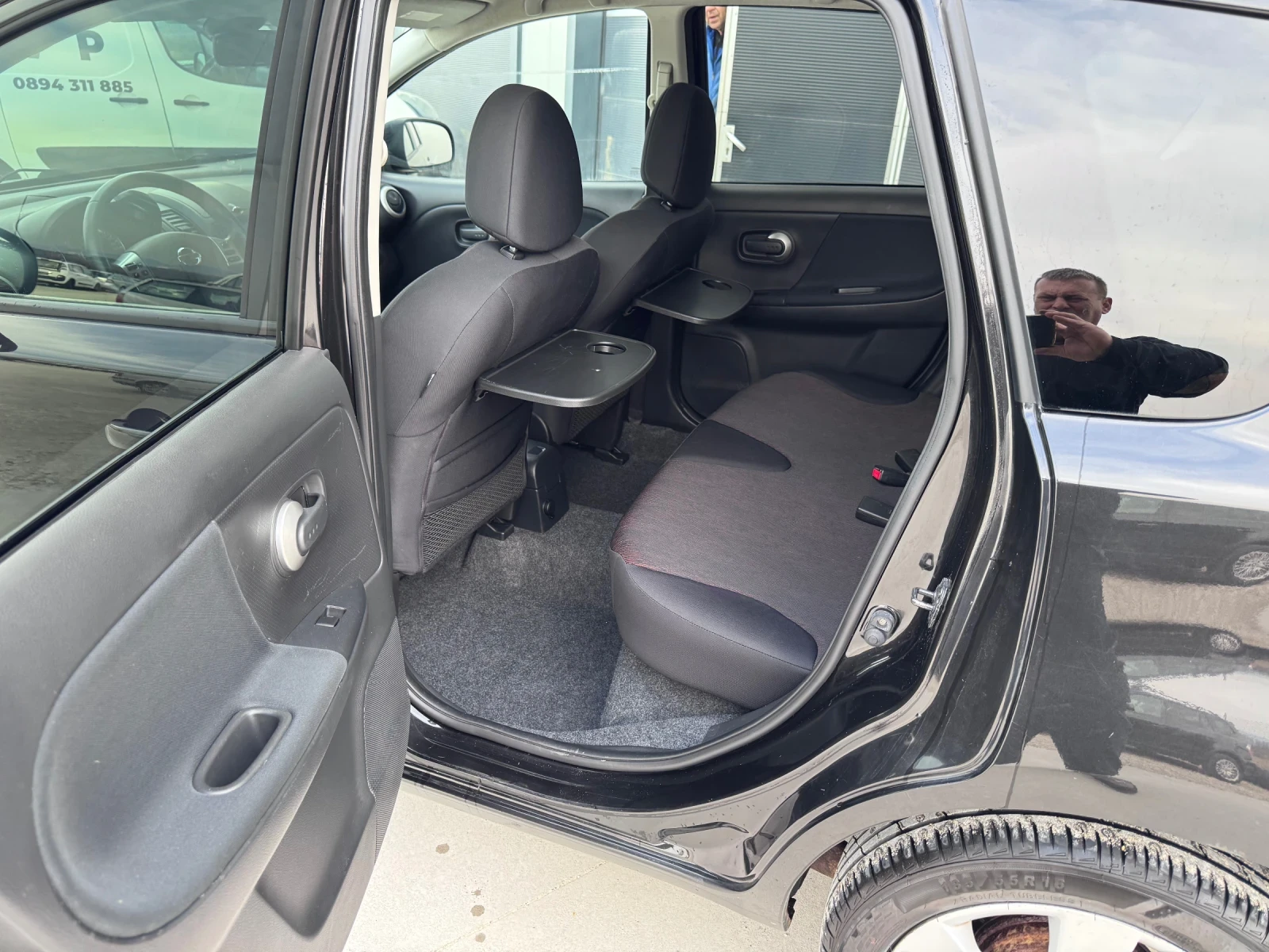 Nissan Note 1, 4 I 88 PS, снимка 12 - Автомобили и джипове - 53710278