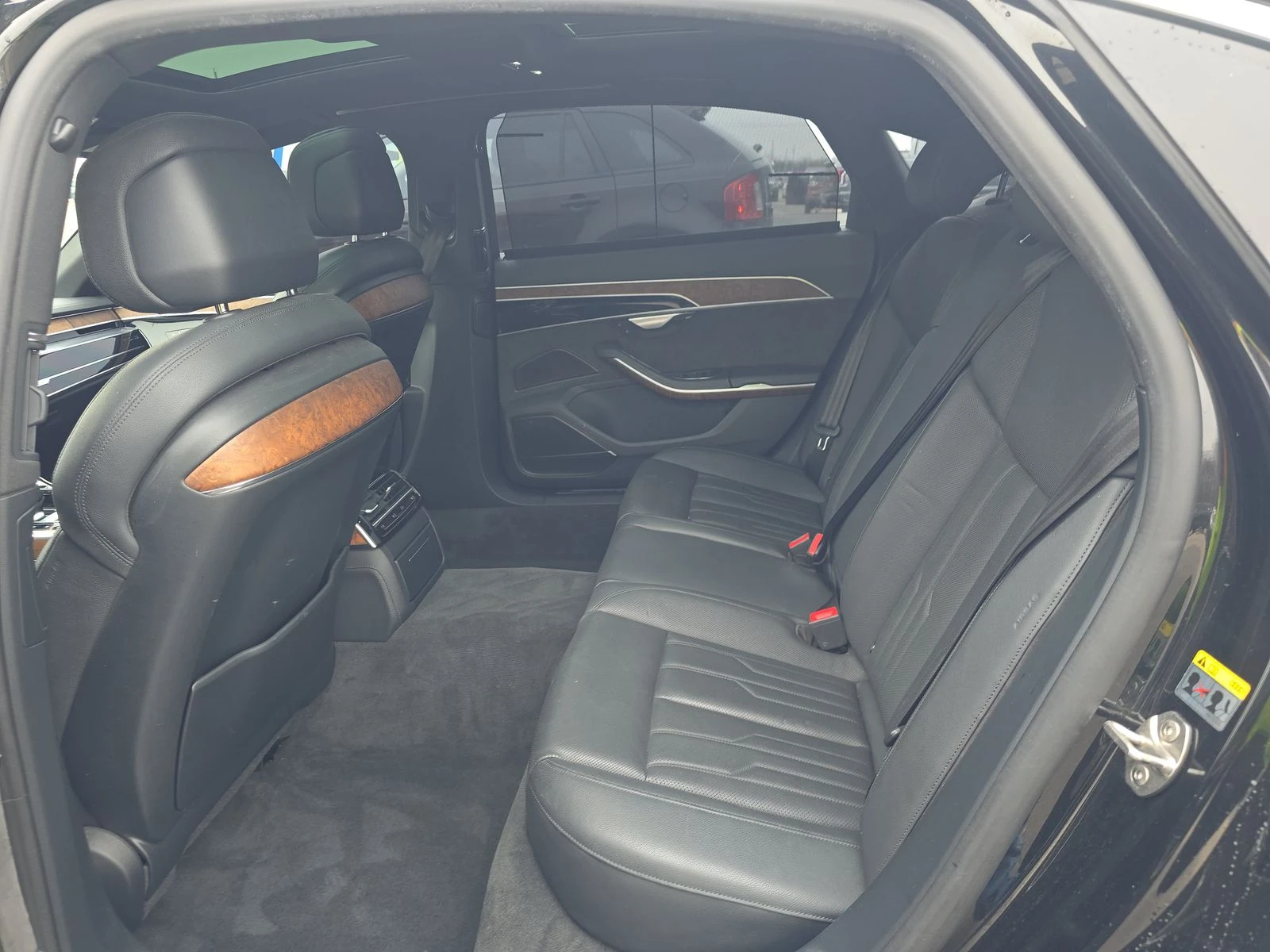 Audi A8, снимка 15 - Автомобили и джипове - 53712967