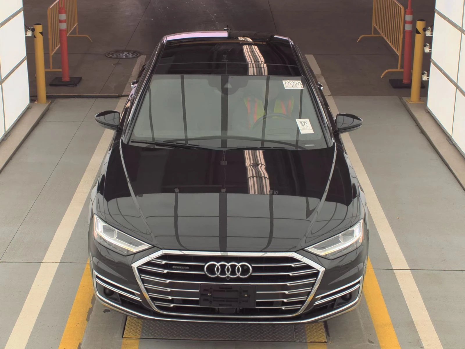 Audi A8, снимка 2 - Автомобили и джипове - 53712967