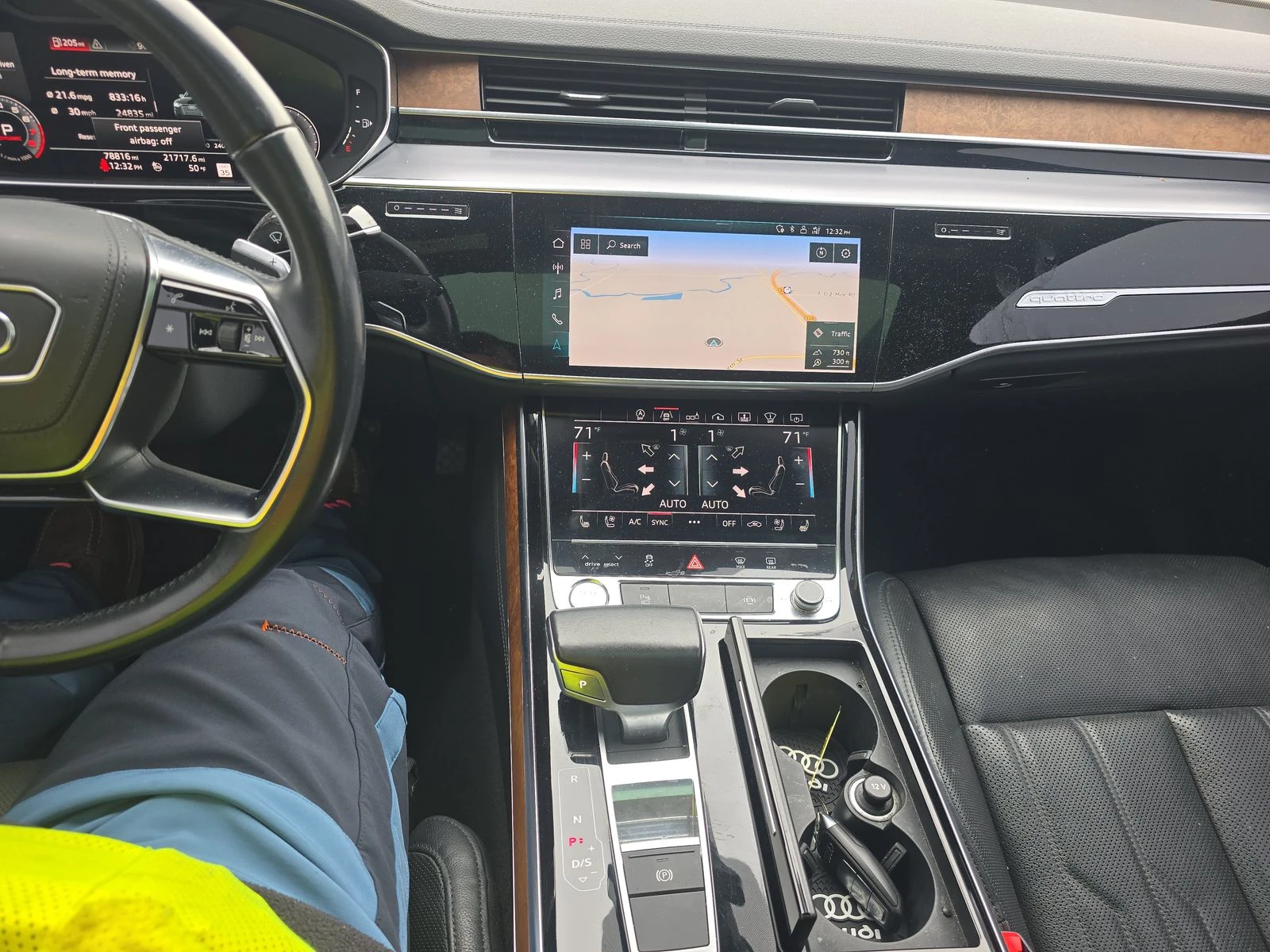 Audi A8, снимка 11 - Автомобили и джипове - 53712967