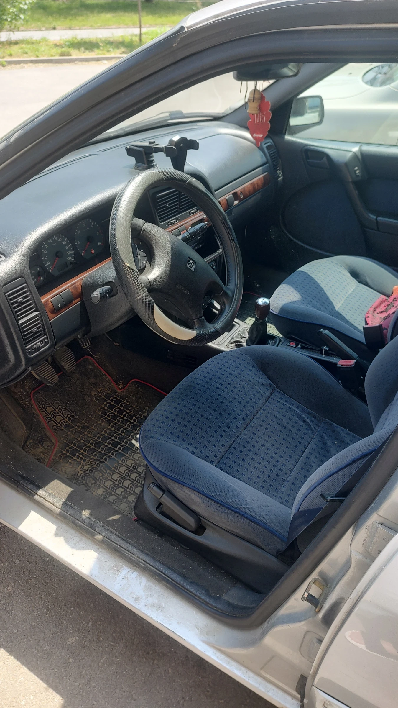 Citroen Xantia 2.0 HDI, снимка 4 - Автомобили и джипове - 53849985