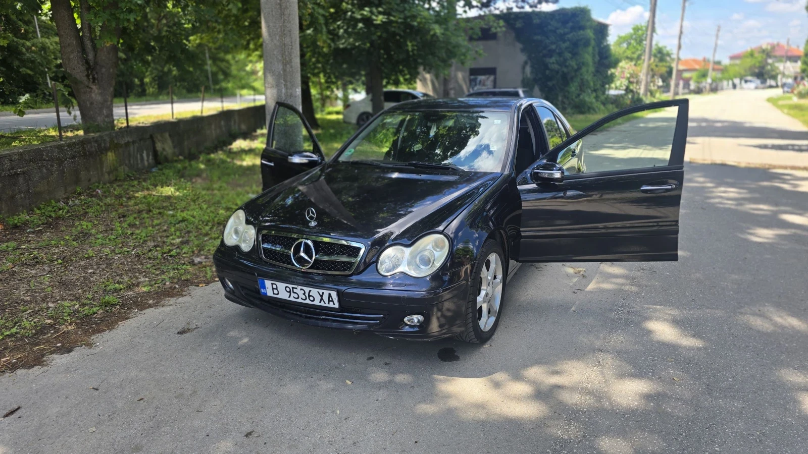 Mercedes-Benz C 180 Kompresor, снимка 15 - Автомобили и джипове - 54034193