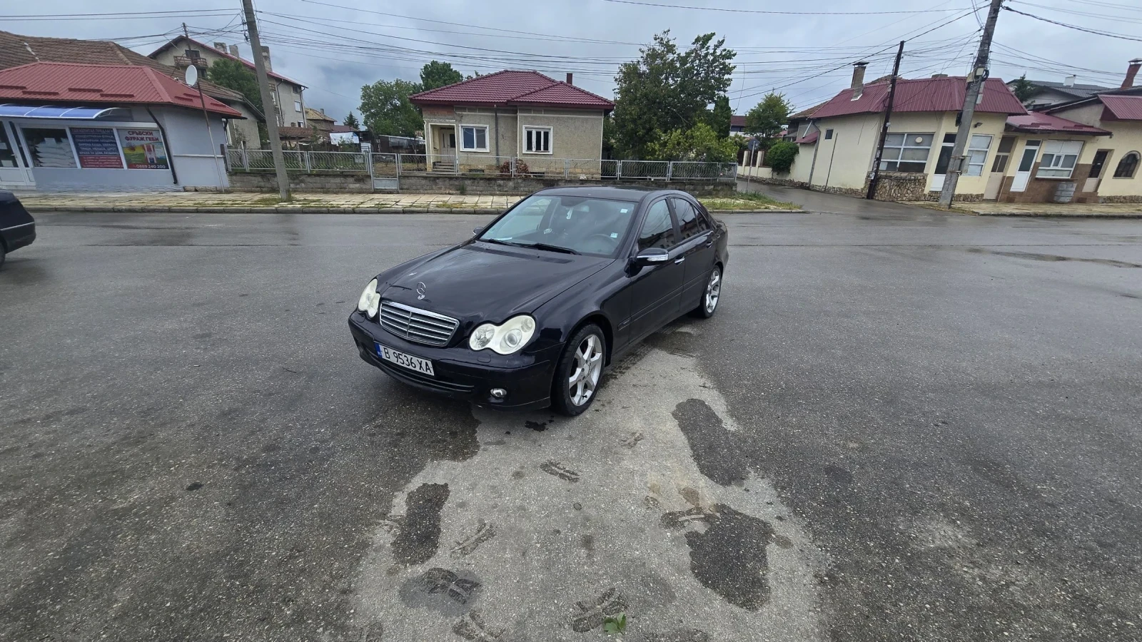 Mercedes-Benz C 180 Kompresor, снимка 8 - Автомобили и джипове - 54034193