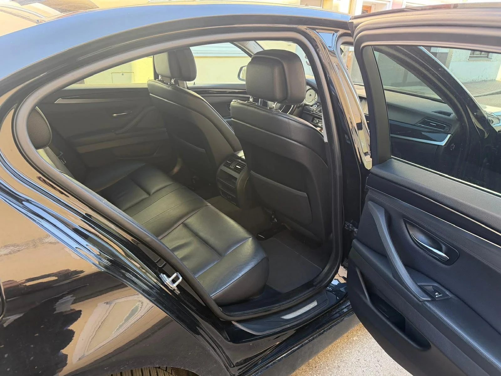 BMW 530, снимка 8 - Автомобили и джипове - 54045233