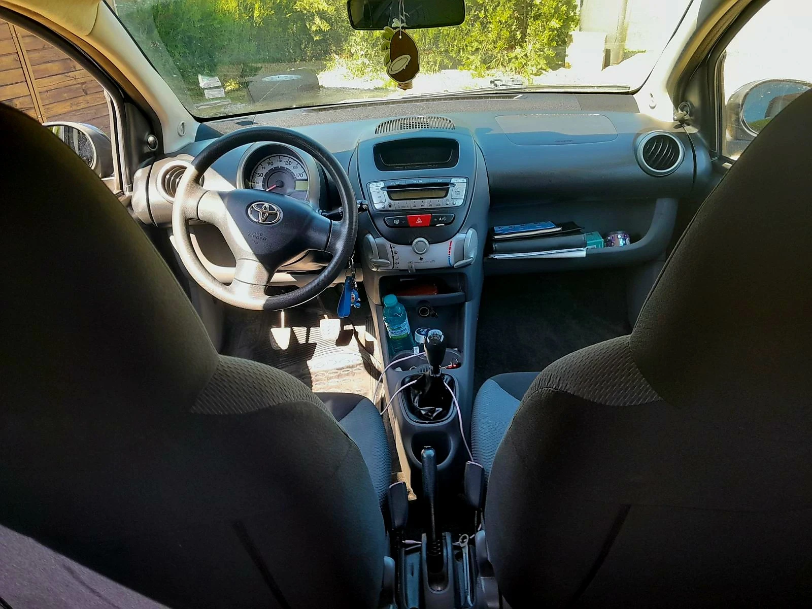 Toyota Aygo, снимка 3 - Автомобили и джипове - 54217545