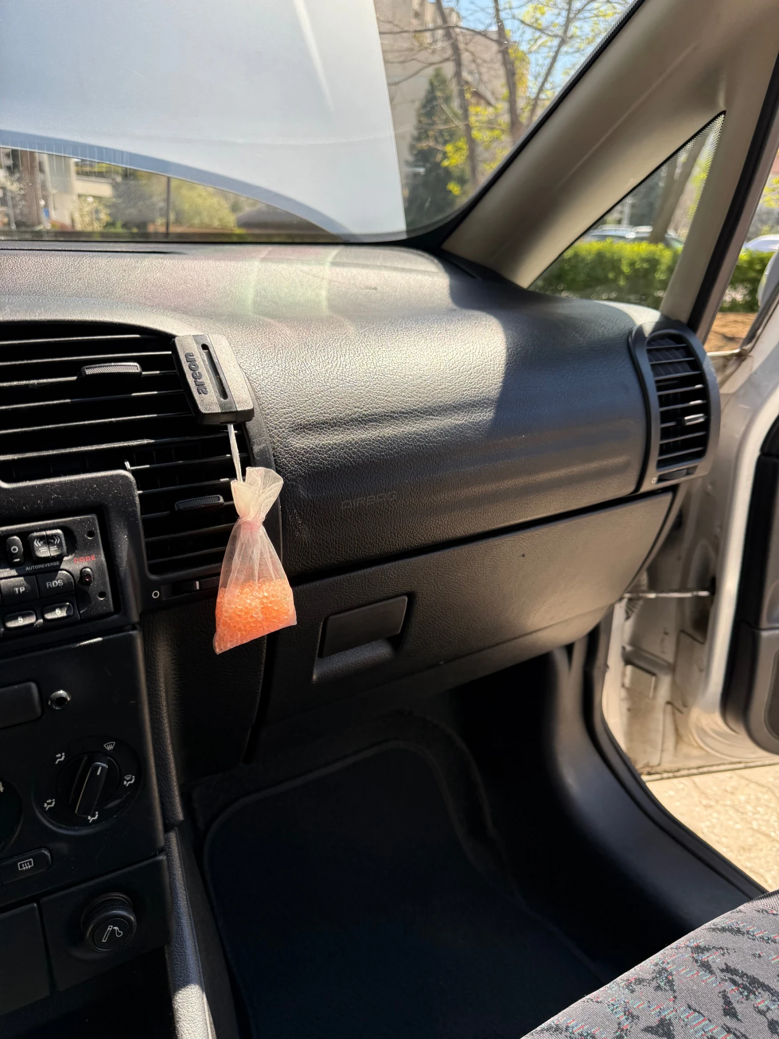 Opel Zafira, снимка 8 - Автомобили и джипове - 54335290