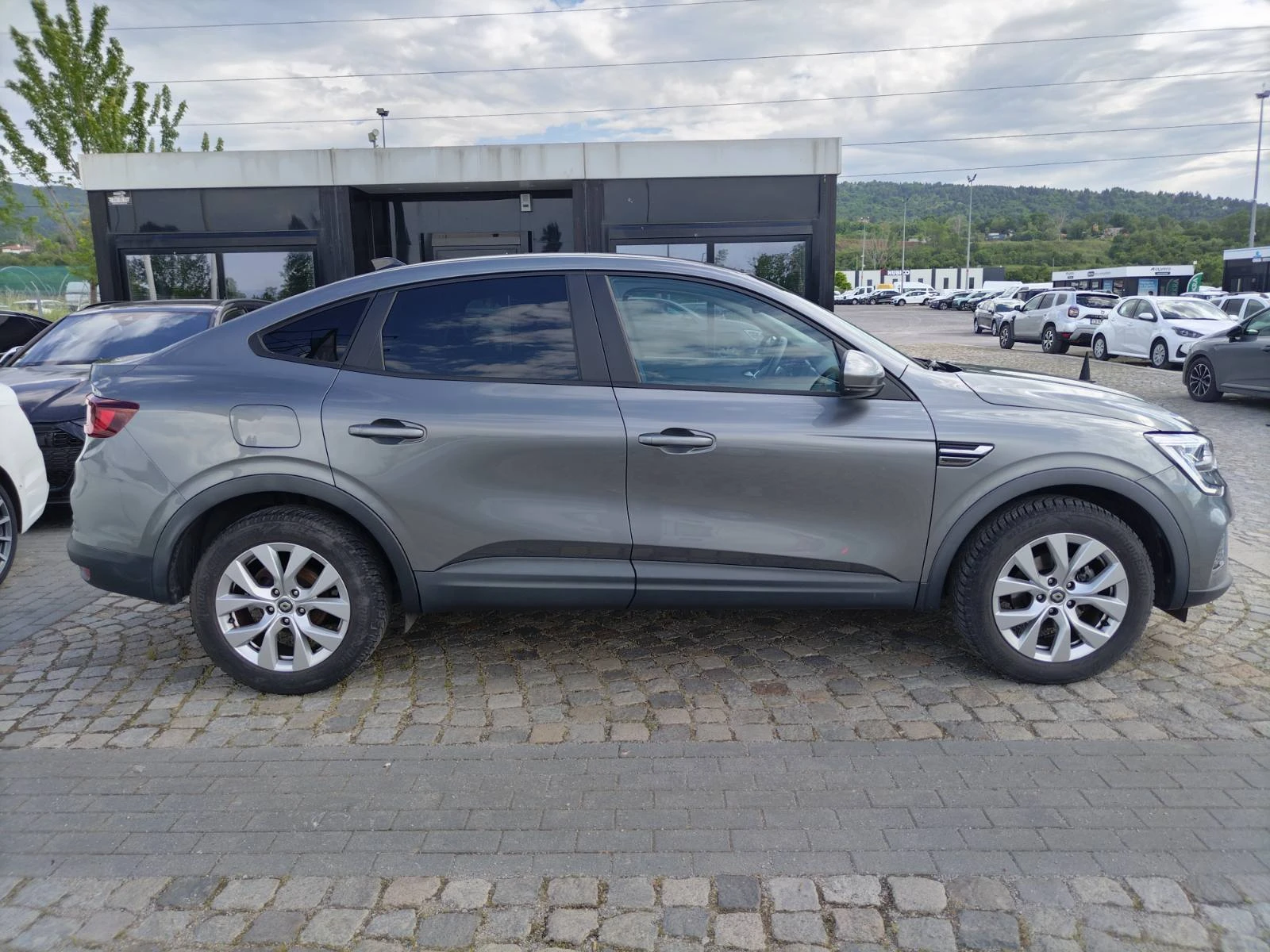 Renault Arkana 1.3Tce/140К.с./ZEN, снимка 7 - Автомобили и джипове - 54766511