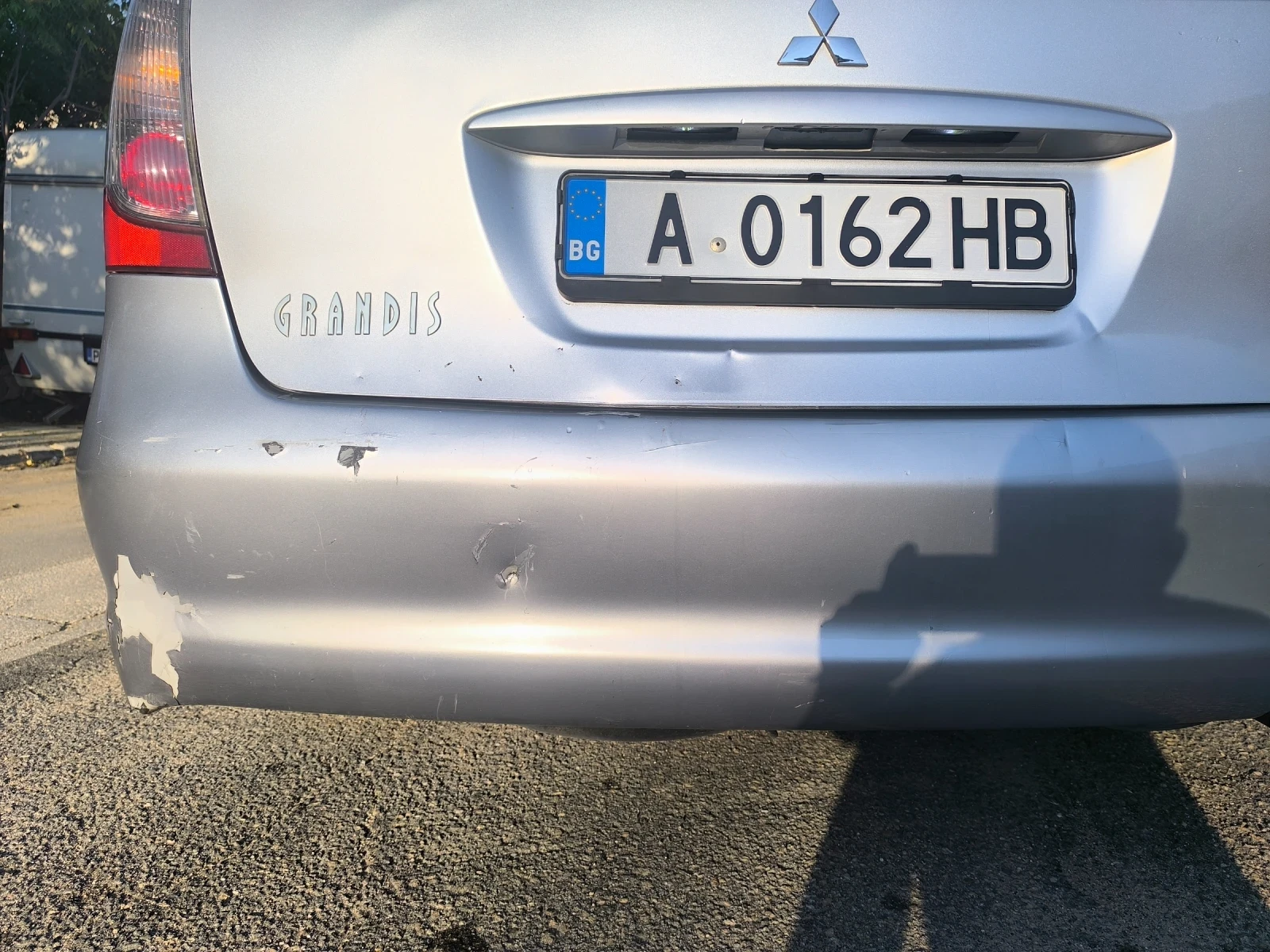 Mitsubishi Grandis 2.4 Automat, снимка 7 - Автомобили и джипове - 54839060