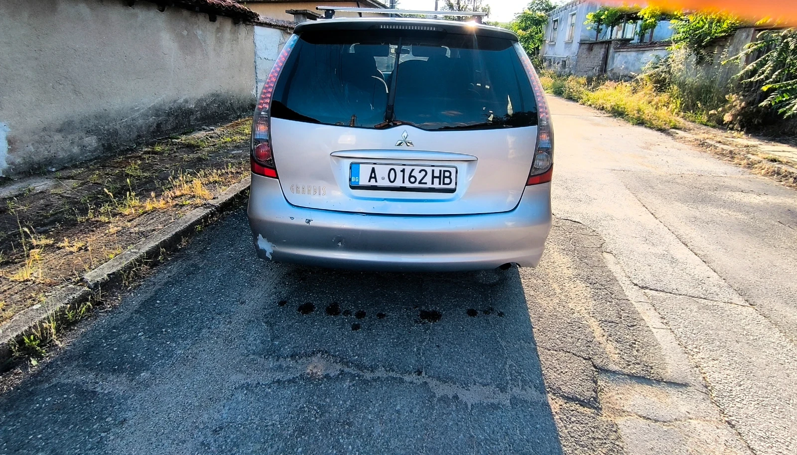 Mitsubishi Grandis 2.4 Automat, снимка 5 - Автомобили и джипове - 54839060
