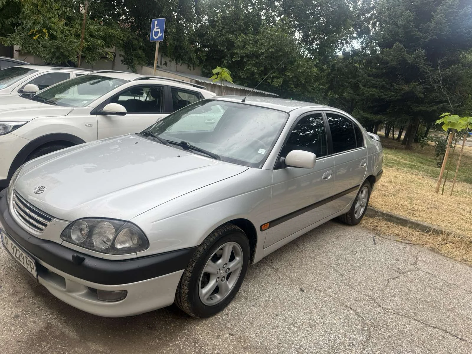 Toyota Avensis, снимка 6 - Автомобили и джипове - 55162750