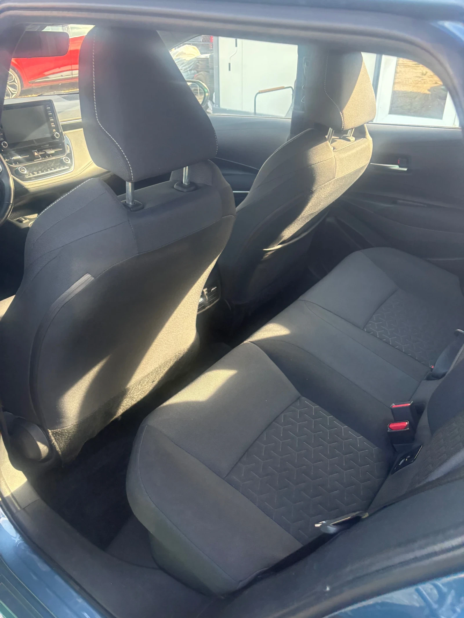 Toyota Corolla 1.8, снимка 11 - Автомобили и джипове - 55412406