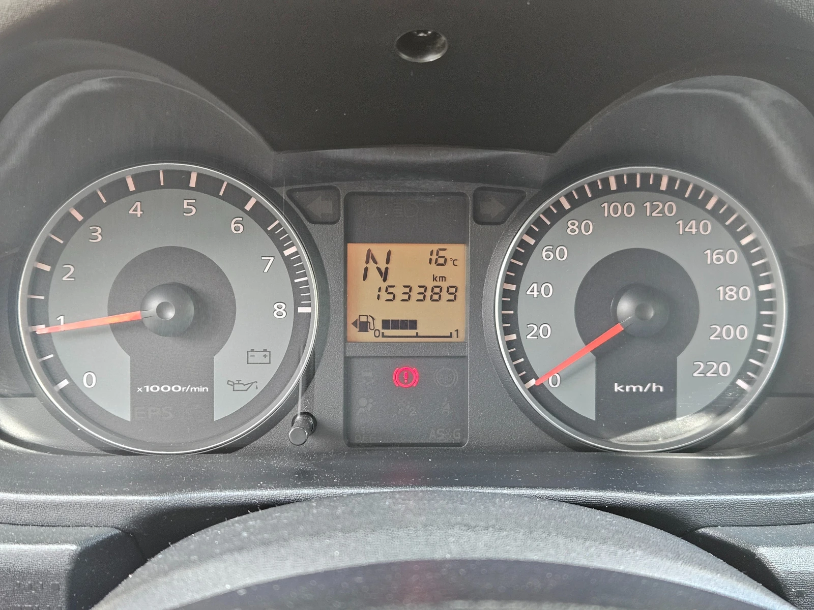 Mitsubishi Colt 1.3i FACELIFT, снимка 8 - Автомобили и джипове - 55428708