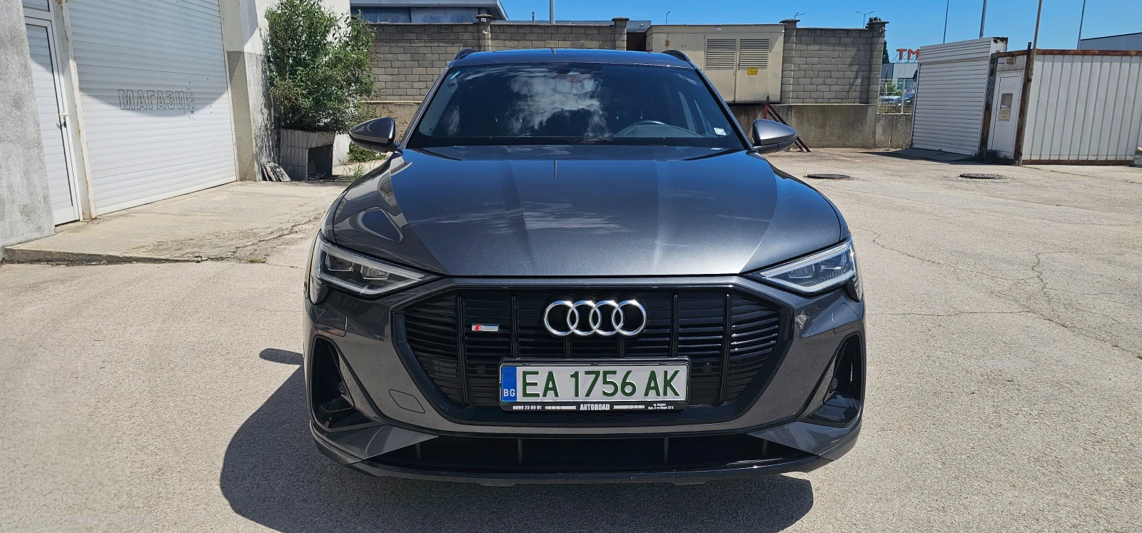 Audi E-Tron Q8 S line, за маняци!