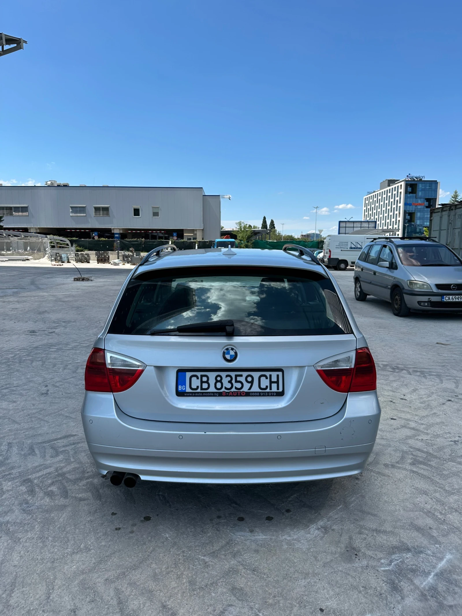 BMW 325 БМВ Е91 XI 218 Снимки по вайбър , снимка 2 - Автомобили и джипове - 55905057