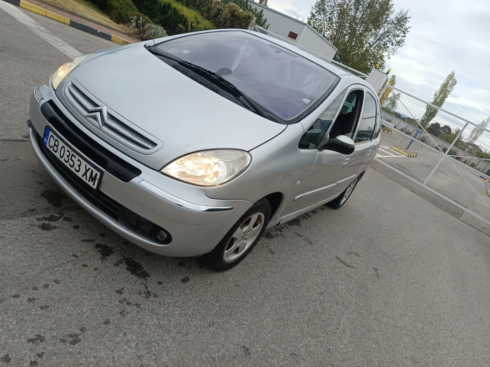 Citroen Xsara picasso 1.6i автоматик, снимка 4 - Автомобили и джипове - 56111595