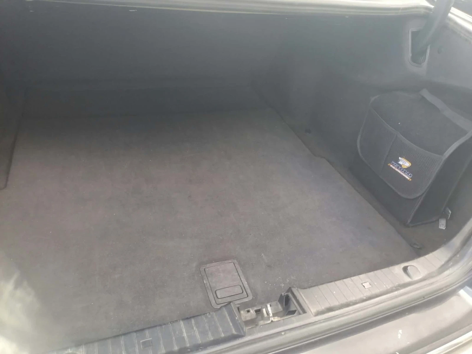 Mercedes-Benz E 320 AVANTGARDE, снимка 11 - Автомобили и джипове - 56188690