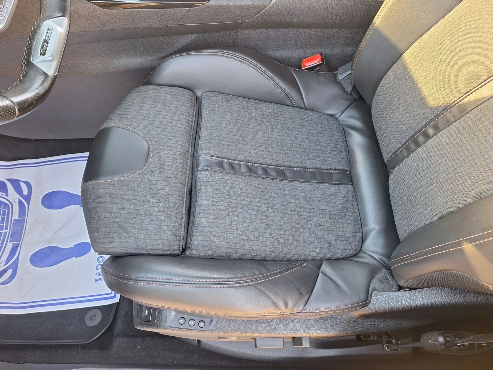Peugeot 3008 1.6d* GT-LINE/НАВИ/КАМЕРА/СТАРТ-СТОП/ ЛЕД/6ск* , снимка 15 - Автомобили и джипове - 56215681
