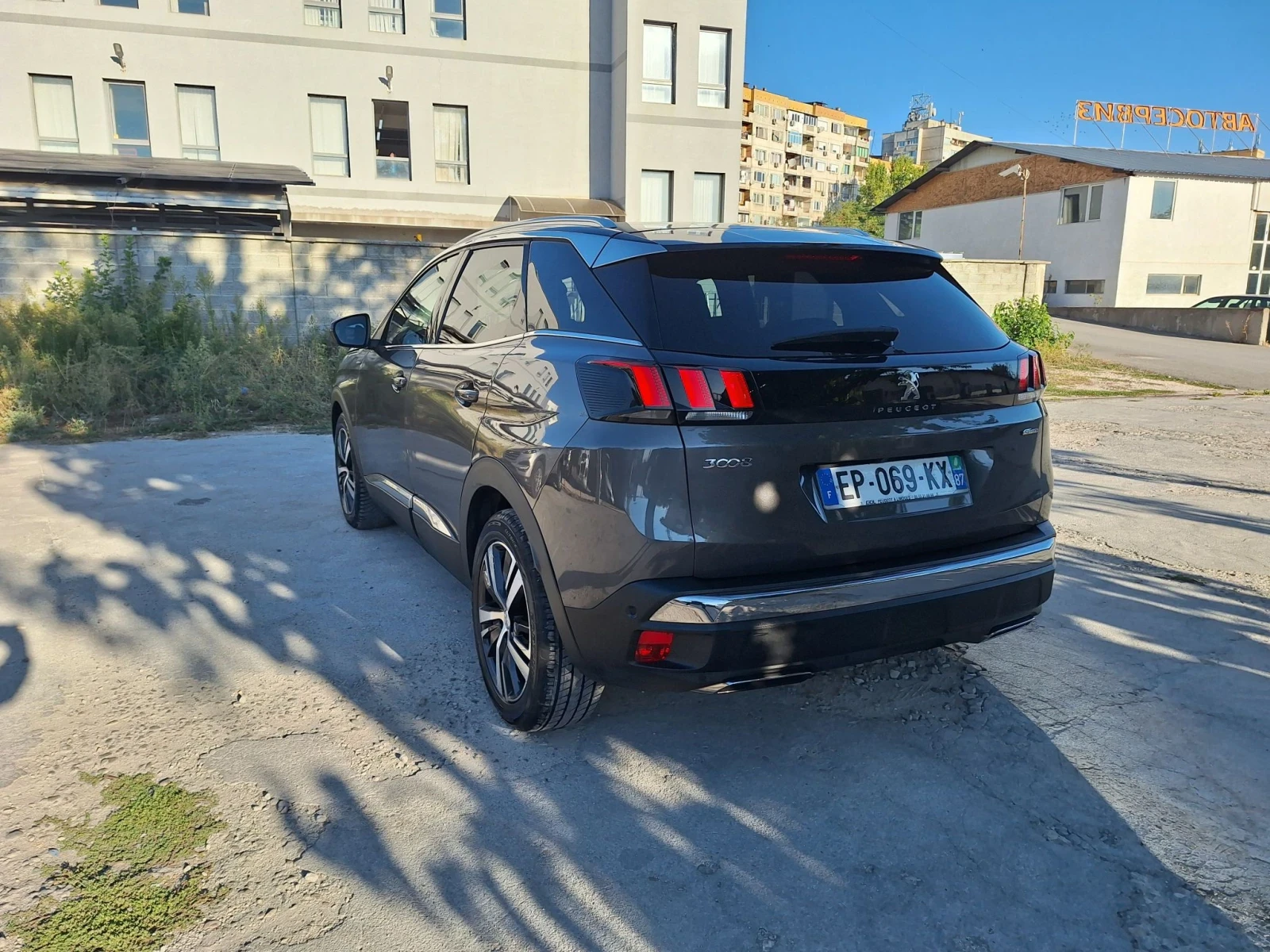 Peugeot 3008 1.6d* GT-LINE/НАВИ/КАМЕРА/СТАРТ-СТОП/ ЛЕД/6ск* , снимка 5 - Автомобили и джипове - 56215681