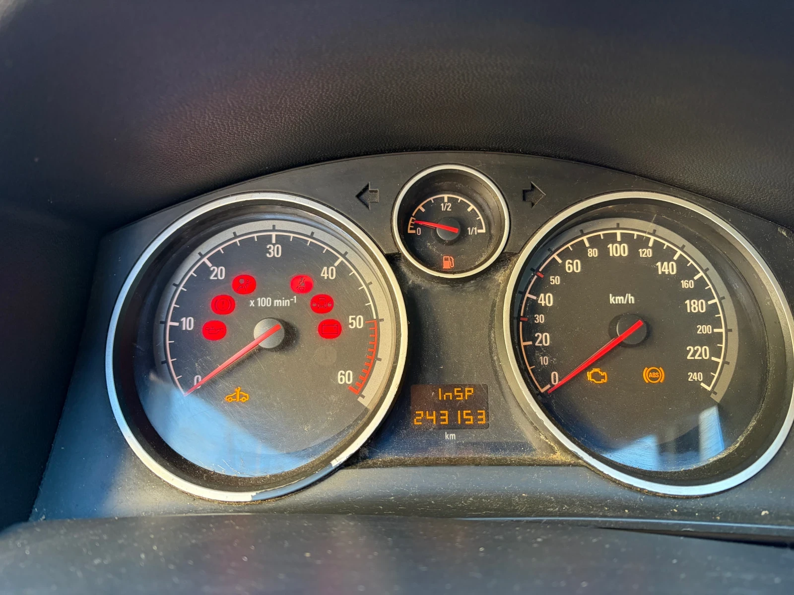 Opel Astra, снимка 5 - Автомобили и джипове - 56553822