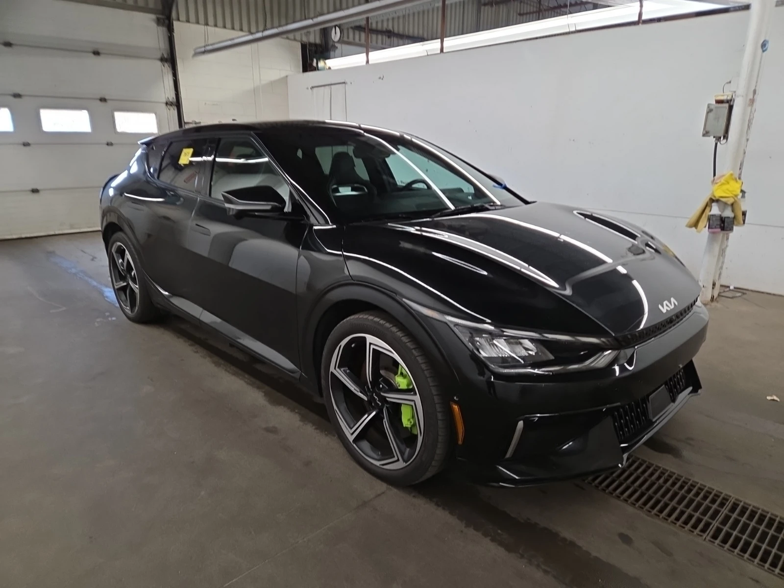 Kia EV6 GT * AWD, снимка 3 - Автомобили и джипове - 56623359