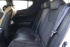 Toyota C-HR 2.0 HEV GR SPORT, снимка 13